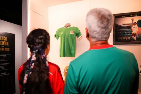 Legends : The Ultimate Football Experience
